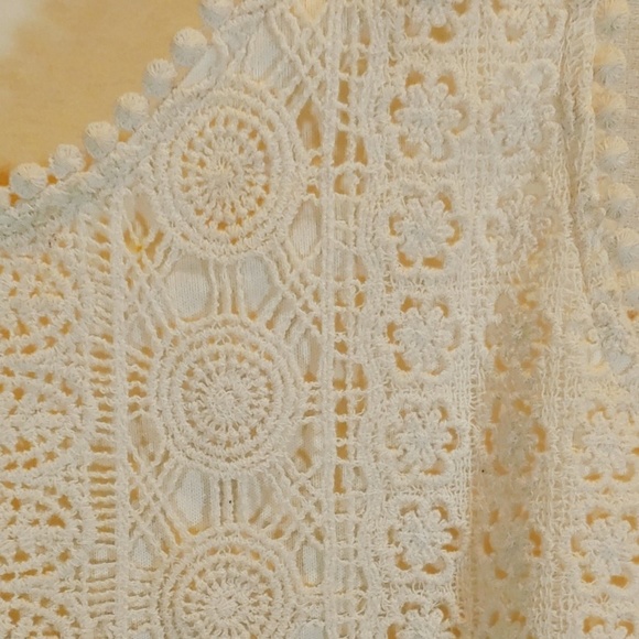 Solitaire | Crochet Overlay Tank | L - Picture 3 of 7